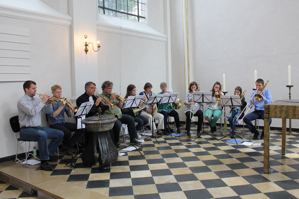Musikalisch gestalteten Mitglieder des Posaunenchors "Polydur" und des Posaunenchors aus Schleiden den Gottesdienst mit.